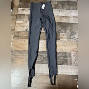 The Andamane New Holly 80’s Stirrup Leggings Black Matte Lycra High Rise XS NWT